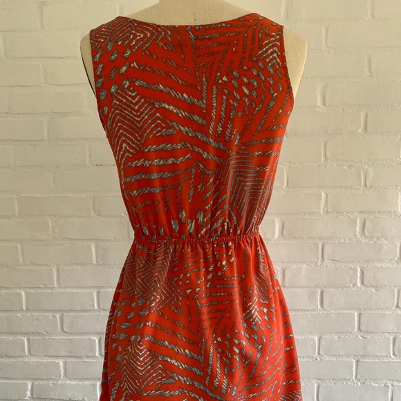 Forever 21 Sweetheart Neck Dress - Picture 3 of 6